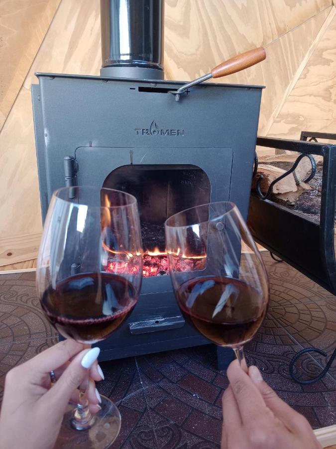 Boreas Ecoluxury Glamping エル・カラファテ エクステリア 写真
